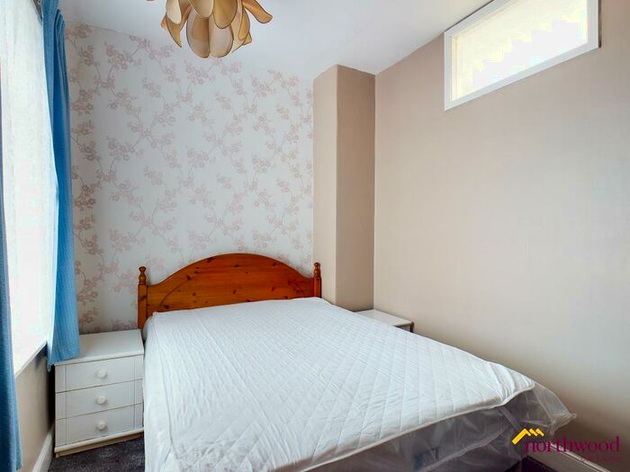 1 Bedroom Flat To Rent In Chetwynd Street, Smallthorne, Stoke-on-Trent, ST6