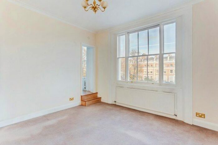 2 Bedroom Flat To Rent In Onslow Gardens, South Kensington, SW7