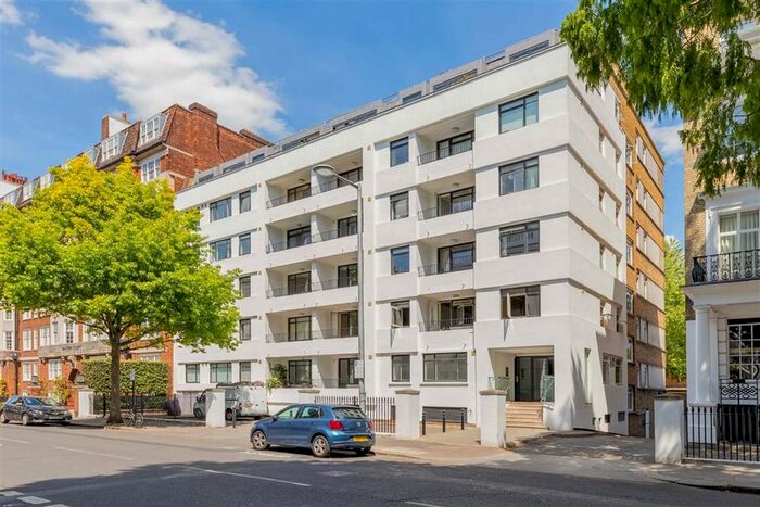 2 Bedroom Flat To Rent In Onslow Square, London, SW7