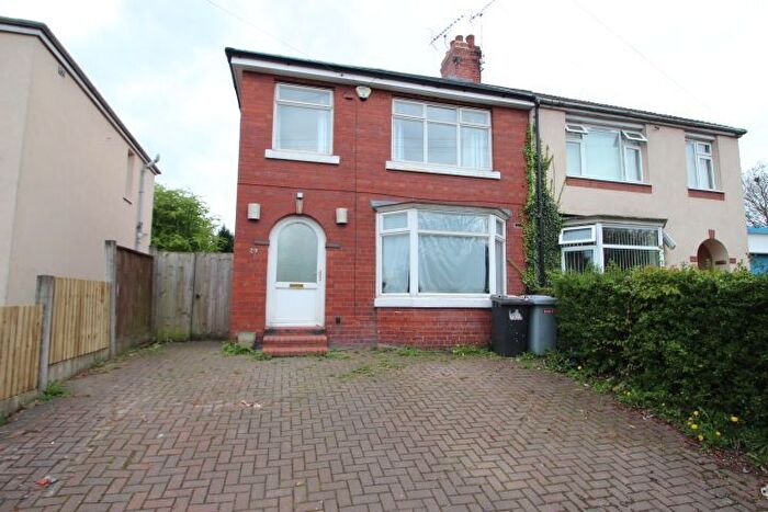 3 Bedroom Semi-Detached House To Rent In Badger Avenue, Crewe, CW1