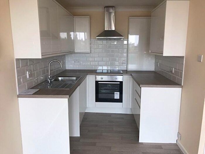 1 Bedroom Flat To Rent In Littlehampton Rd, Worthing - £pcm, BN13