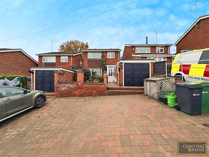 3 Bedroom Link Detached House For Sale In Brook Street, Colne Engaine, Colchester, CO6