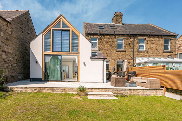 4 Bedroom Semi-Detached House For Sale In Marsh Lane, Shepley, Huddersfield, HD8