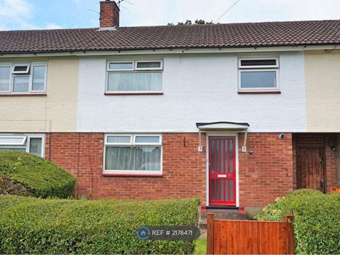 3 Bedroom Terraced House To Rent In Aldbury Close, Watford, WD25