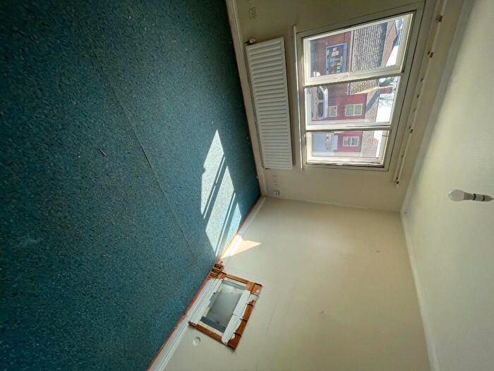 1 Bedroom Flat To Rent In Edward Road, Birmingham, B12