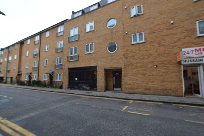 1 Bedroom Flat To Rent In Martha Street, E1