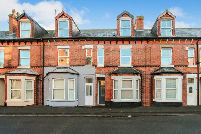 3 Bedroom Terraced House To Rent In Holgate Road, The Meadows, Nottingham, NG2