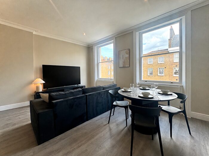 2 Bedroom Flat To Rent In Gloucester Place, London, W1U