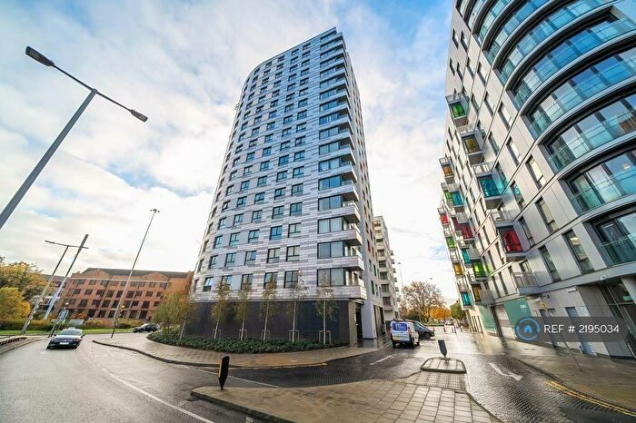 2 Bedroom Flat To Rent In Hewitt, Reading, RG1