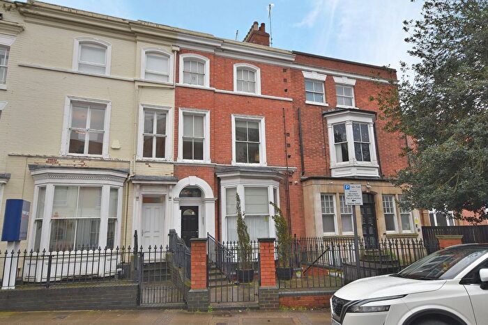 1 Bedroom Flat To Rent In Castilian Street, Northampton, NN1