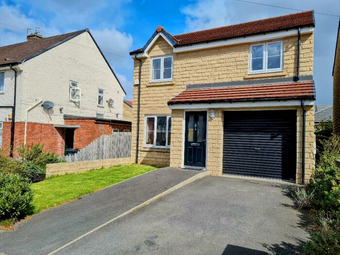 3 Bedroom Detached House To Rent In Minors Crescent, Darlington, DL3