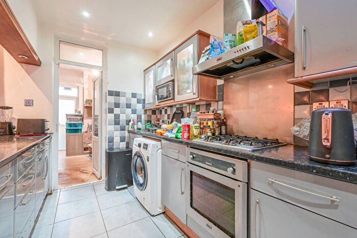 3 Bedroom Terraced House For Sale In Landseer Avenue, Manor Park, London, E12