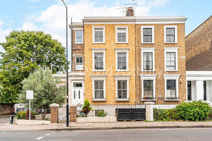 2 Bedroom Apartment To Rent In Mildmay Park, Islington, London, N1