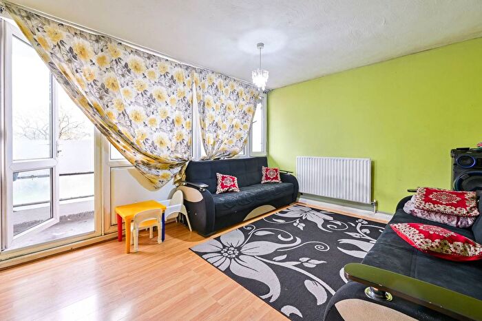 1 Bedroom Flat For Sale In Loughborough Road, Brixton, London, SW9