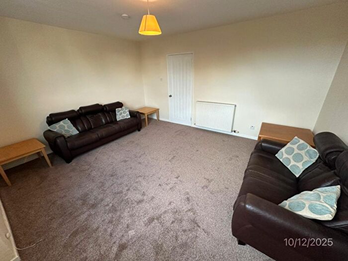 2 Bedroom Flat To Rent In Summer Street, Aberdeen, Aberdeenshire, AB10