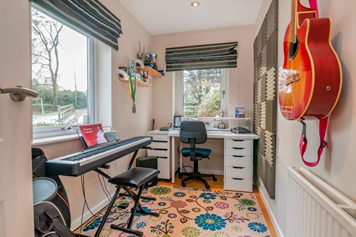 5 Bedroom Detached House For Sale In Stratton, Cirencester, Gloucestershire, GL7