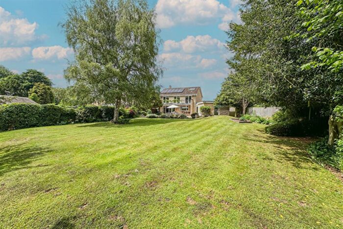 5 Bedroom Detached House For Sale In Monks Close, Dorchester-On-Thames, OX10