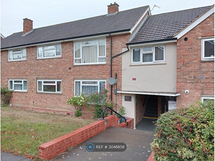1 Bedroom Flat To Rent In Rooksmead, Bedford, MK41
