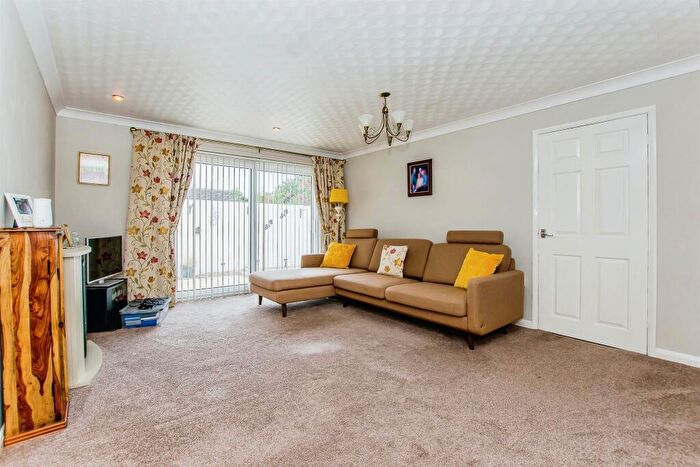 4 Bedroom Detached House For Sale In Priestley Close, Kirton, Boston, PE20