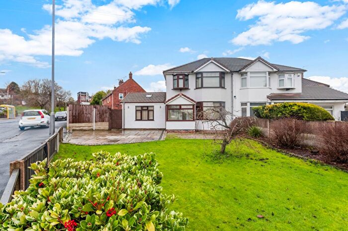 4 Bedroom Semi Detached House For Sale In Victoria Avenue, St. Helens, WA11