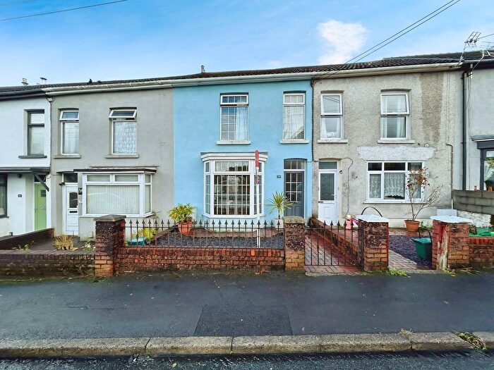 3 Bedroom Terraced House For Sale In Killan Road, Dunvant, Swansea, SA2