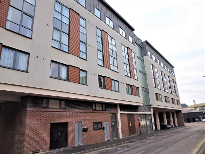 1 Bedroom Maisonette To Rent In |Ref: |, Mede House, Salisbury Street, Southampton, SO15