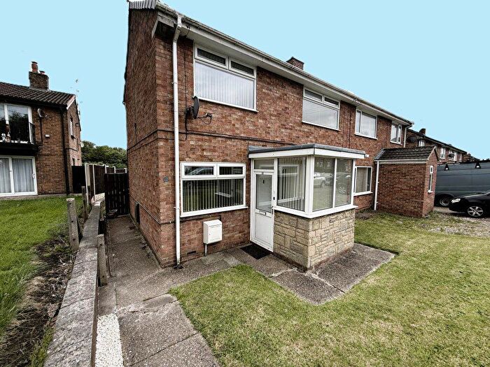 2 Bedroom Semi-Detached House To Rent In Woodfield Road, Pinxton, NG16