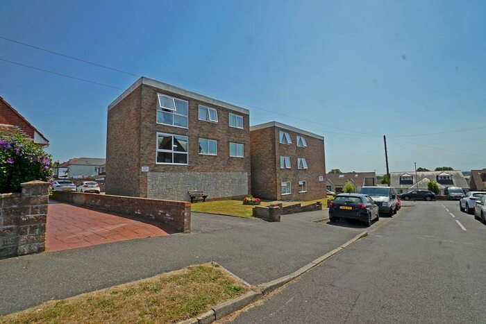 2 Bedroom Flat For Sale In Solent Road, Drayton, Portsmouth, PO6