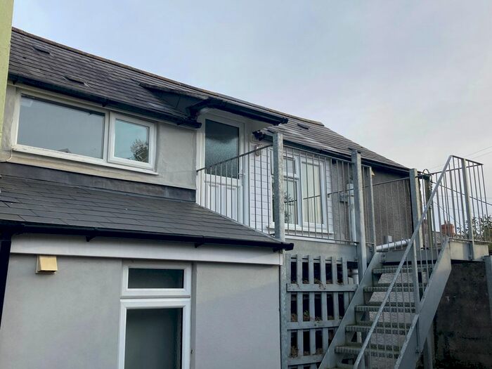 1 Bedroom Flat To Rent In Station Road, Liskeard, PL14