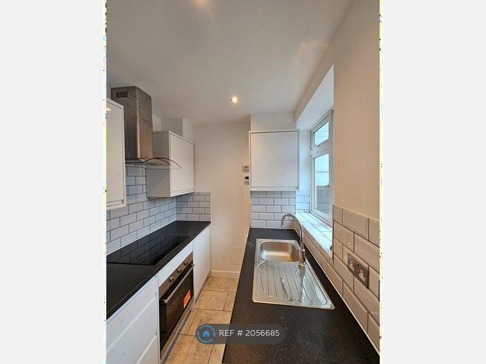 1 Bedroom Property To Rent In St. Helier Avenue, Morden, SM4