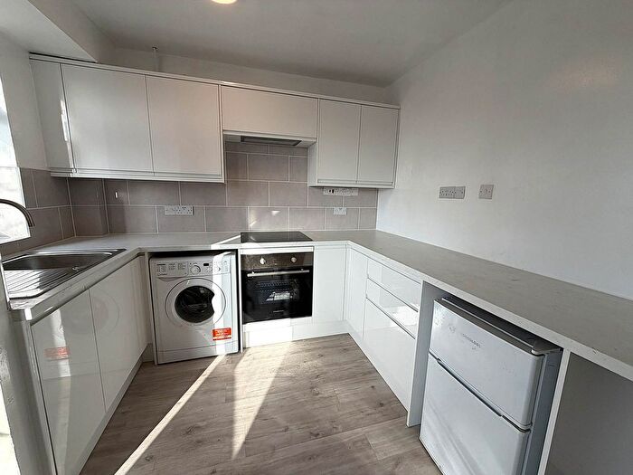 1 Bedroom Flat To Rent In Rhodaus House, Rhodaus Close, CT1