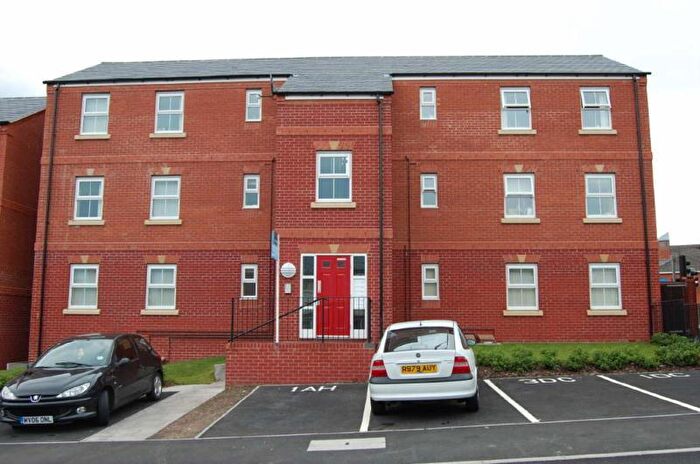 2 Bedroom Apartment To Rent In Disraeli Crescent, Squires Court, Ilkeston, Derbyshire, DE7