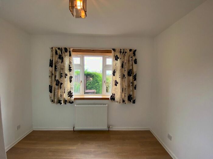 2 Bedroom Flat To Rent In Cockburn Crescent, Balerno, Edinburgh, EH14
