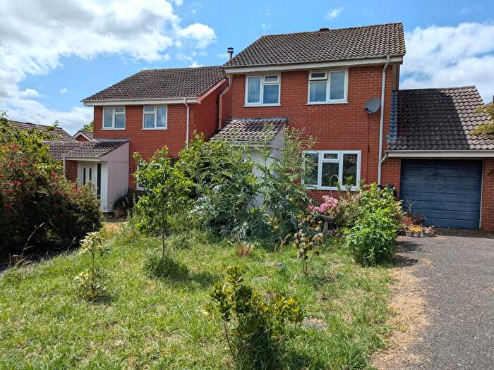 3 Bedroom Link Detached House For Sale In Actis Road, Glastonbury, BA6