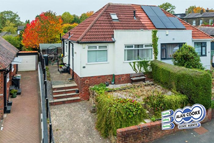 2 Bedroom Semi Detached House For Sale In Birchwood Hill, Alwoodley, LS17