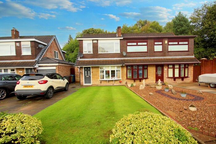 3 Bedroom Semi-Detached House To Rent In Edgerley Place, Ashton-In-Makerfield, Wigan, WN4