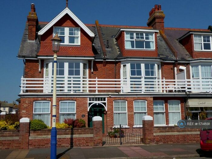 1 Bedroom Flat To Rent In Royal Parade, Eastbourne, BN22