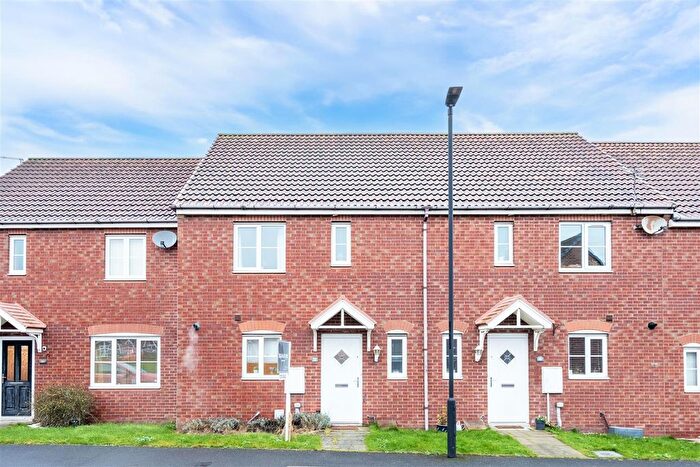 3 Bedroom Terraced House For Sale In Bayfield, West Allotment, NE27