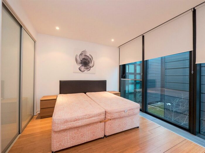 2 Bedroom Flat To Rent In Simpson Loan, Quartermile, Edinburgh, EH3
