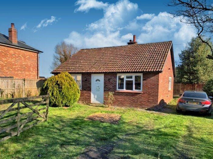 2 Bedroom Bungalow To Rent In The Heath, Tattingstone, IP9