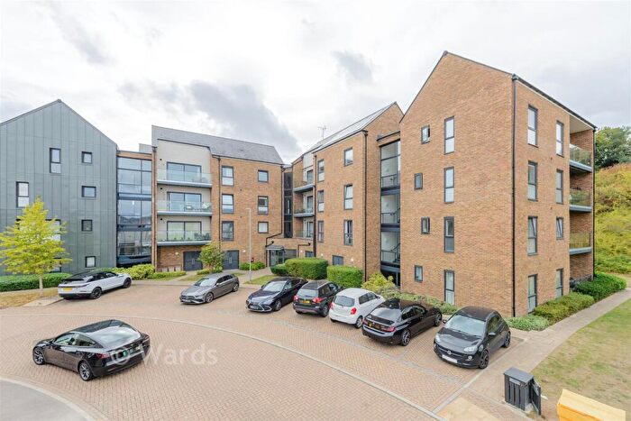 1 Bedroom Flat For Sale In Havelock Drive, Greenhithe, Kent, DA9