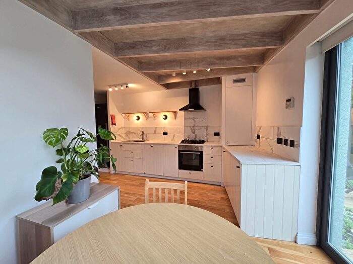 3 Bedroom Property To Rent In Salmen Road, London, E13