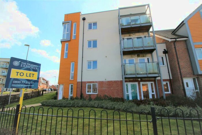 2 Bedroom Flat To Rent In John Hunt Drive, Basingstoke, Hants, RG24