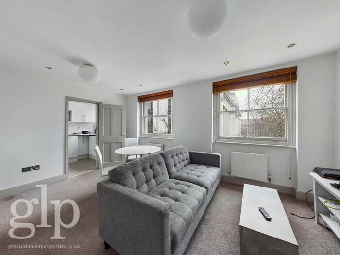 2 Bedroom Apartment To Rent In Bloomsbury Square, Bloomsbury, WC1