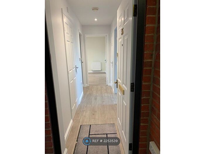 2 Bedroom Flat To Rent In Galleon Road, Grays Essex, RM16