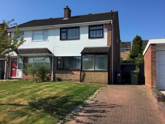 3 Bedroom Semi-Detached House To Rent In Whitethorn Crescent, Streetly B74