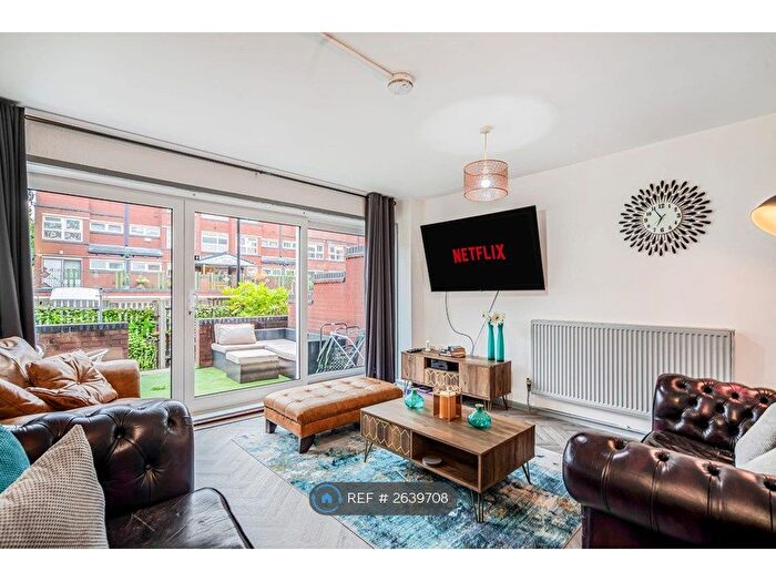 3 Bedroom Flat To Rent In Kilby Avenue, Birmingham, B16