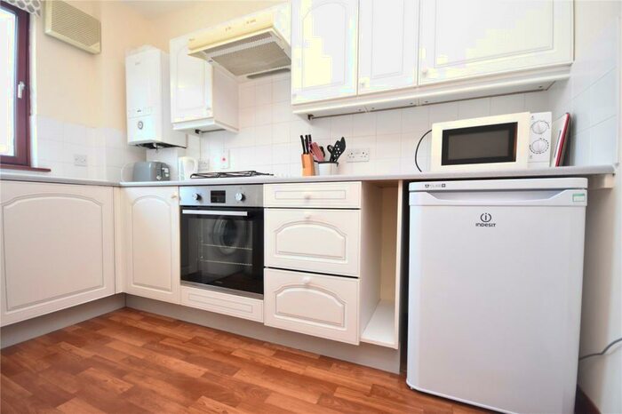 2 Bedroom Flat To Rent In Bloomfield Court, City Centre, Aberdeen, AB10