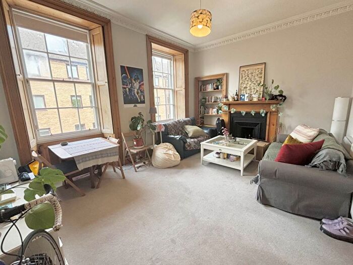 2 Bedroom Flat To Rent In Sciennes, Newington, Edinburgh, EH9