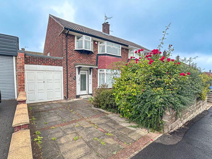 3 Bedroom Semi Detached House For Sale In Coniston Avenue, Whickham, Newcastle Upon Tyne, NE16